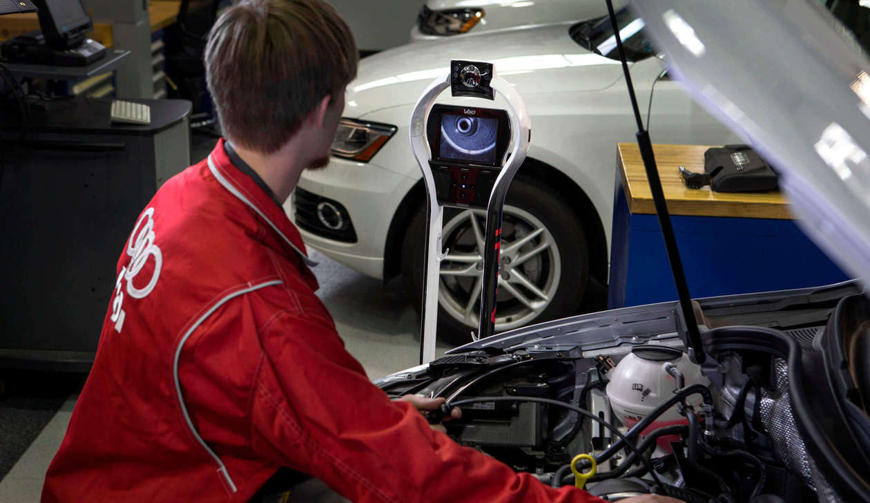 RoadMech 24x7 Audi Services Center RoadMech 24x7 Audi Services Center