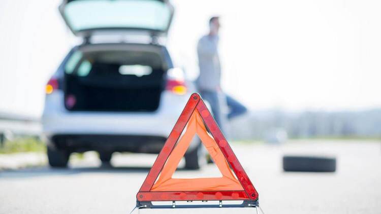 Roadside Assistance And Breakdown Service Roadside Assistance And Breakdown Service